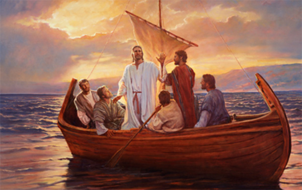 Jesús en una barca con sus discípulos